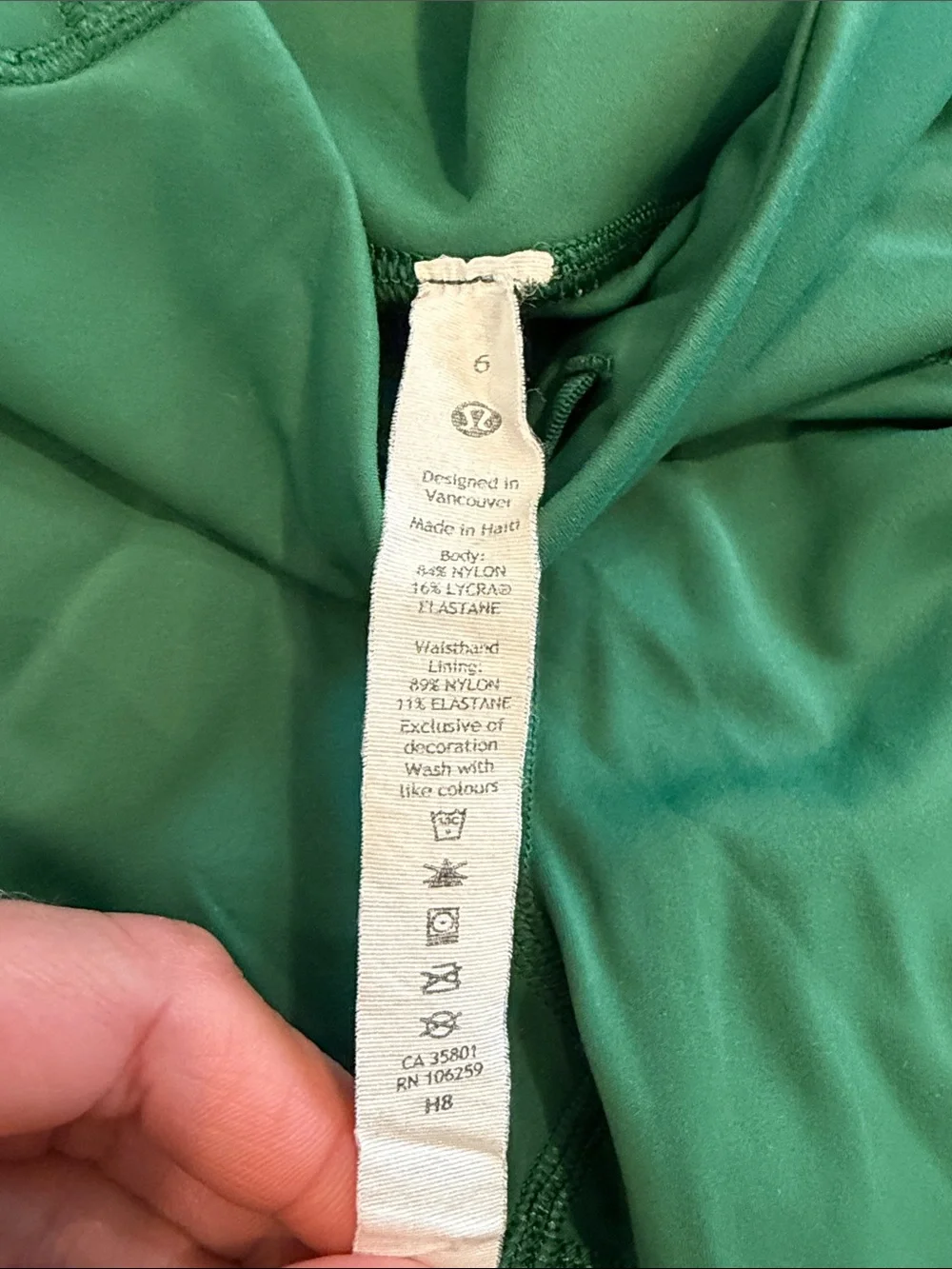 lululemon athletica Fast and Free High-Rise Green Leggings Size 6 - C53-013